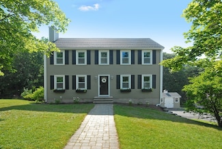 14 Cutting Dr, Maynard, MA 01754