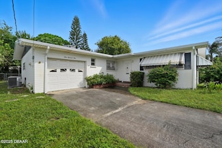 409 Manhattan Ave, Daytona Beach, FL 32118