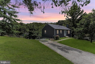 23 Daisey Ln, Malvern, PA 19355
