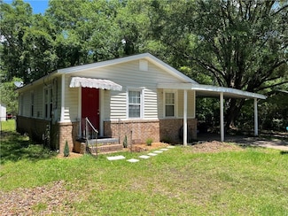 124 Clark Ave, Saraland, AL 36571