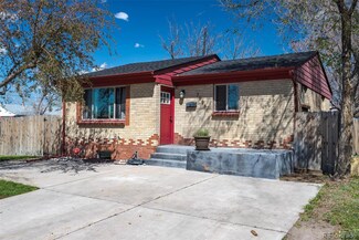 7996 Newport St, Commerce City, CO 80022