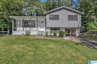 1332 4th Way NW, Center Point, AL 35215