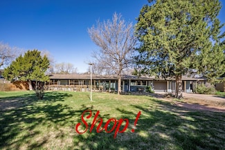 6112 Woodward St, Amarillo, TX 79106
