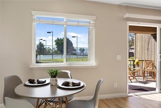 2592 Avenida Del Vista Unit H101, Corona, CA 92882
