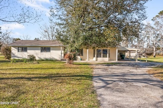 1370 Jackson Ave, Chipley, FL 32428