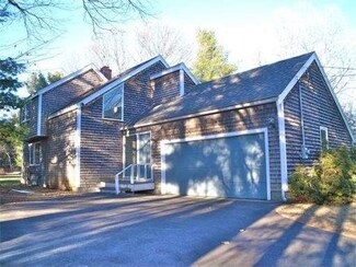 435 Lowell St, Andover, MA 01810