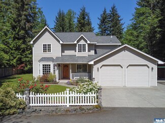 2025 W 12th St, Port Angeles, WA 98363