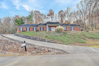 178 Forest Dr, Salem, VA 24153