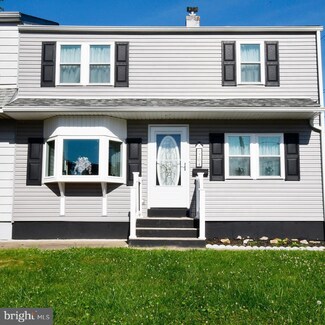 204 W Chelton Rd, Brookhaven, PA 19015