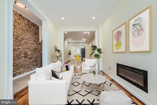 508 N Luzerne Ave, Baltimore, MD 21205
