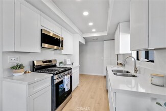 28099 Chula Vista Dr, Sun City, CA 92586