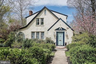 2244 Crest Rd, Baltimore, MD 21209