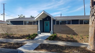 2557 Yale Place, Costa Mesa, CA 92626