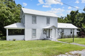 601 N Adelle Ave, Deland, FL 32720