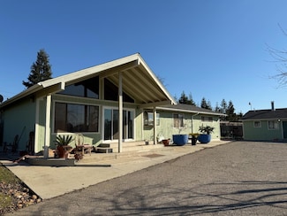 34734 Avenue 13 1 2, Madera, CA 93636