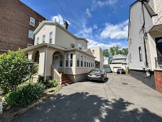 99 W 35th St Unit 1, Bayonne, NJ 07002