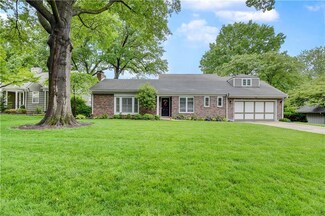 6416 Ensley Ln, Mission Hills, KS 66208