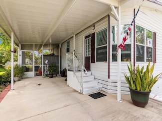 7 SE Gorda Way, Port St. Lucie, FL 34952