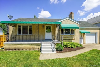 16 Gierlach St, Buffalo, NY 14212