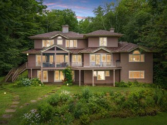 32 Shorewood Ln, Moultonborough, NH 03254
