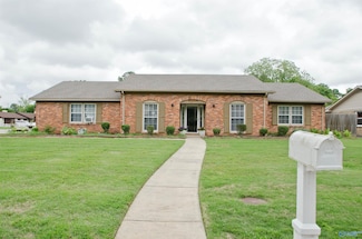 1208 Terrehaute Ave SW, Decatur, AL 35601