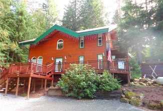 110 Huckleberry Ln, Packwood, WA 98361