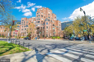 3 Washington Cir NW Unit 1003, Washington, DC 20037