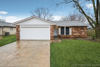 4325 S Elm Ave, Broken Arrow, OK 74011