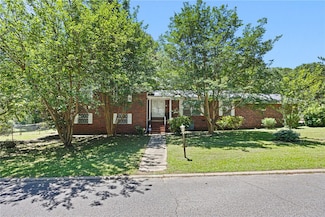 711 W 18th Terrace, Russellville, AR 72801