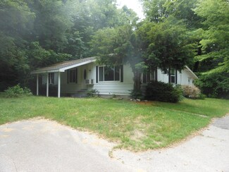 10948 Range Line Rd, Berrien Springs, MI 49103
