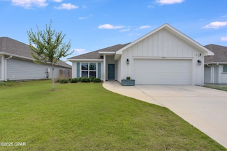 230 Bayou Bend Ln, Panama City, FL 32404