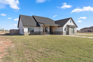 2501 S County Road 1041, Stanton, TX 79782