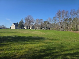 3 Langdon Rd, Wiscasset, ME 04578