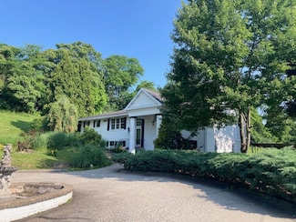 1014 State Rd, Monessen, PA 15062