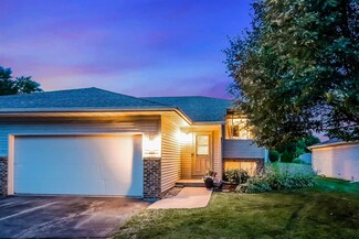 224 Hjemdal Ln, Deerfield, WI 53531