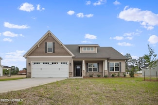 71 Hillwood St, Sanford, NC 27330