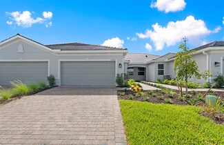 27152 Capri Shores Cir, Englewood, FL 34223