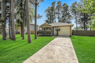 16774 Fallen Timbers Dr, Conroe, TX 77385