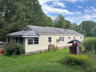 190 Decker Hill Rd, Nichols, NY 13812