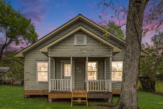 312 S Avenue F, Humble, TX 77338