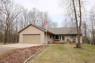 12618 Poupore Ln, Suring, WI 54174