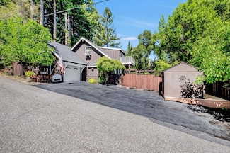 13380 Debby Ln, Boulder Creek, CA 95006