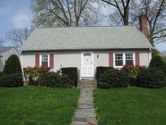 269 W Allen Ridge Rd, Springfield, MA 01118