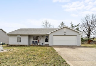 1210 Ashton Cir W, Fulton, MO 65251