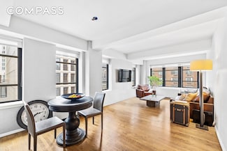 43 W 61st St Unit 18J, New York, NY 10023