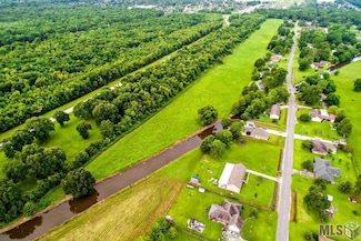 249 Aubin Ct, Houma, LA 70364