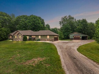 7041 Stevensville-Baroda Rd, Stevensville, MI 49127
