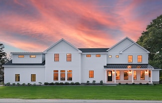 13 Alden Rd, Andover, MA 01810