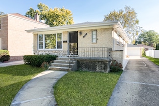 1323 Lundergan Ave, Park Ridge, IL 60068