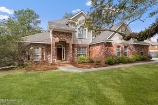 259 Holcomb Blvd, Ocean Springs, MS 39564